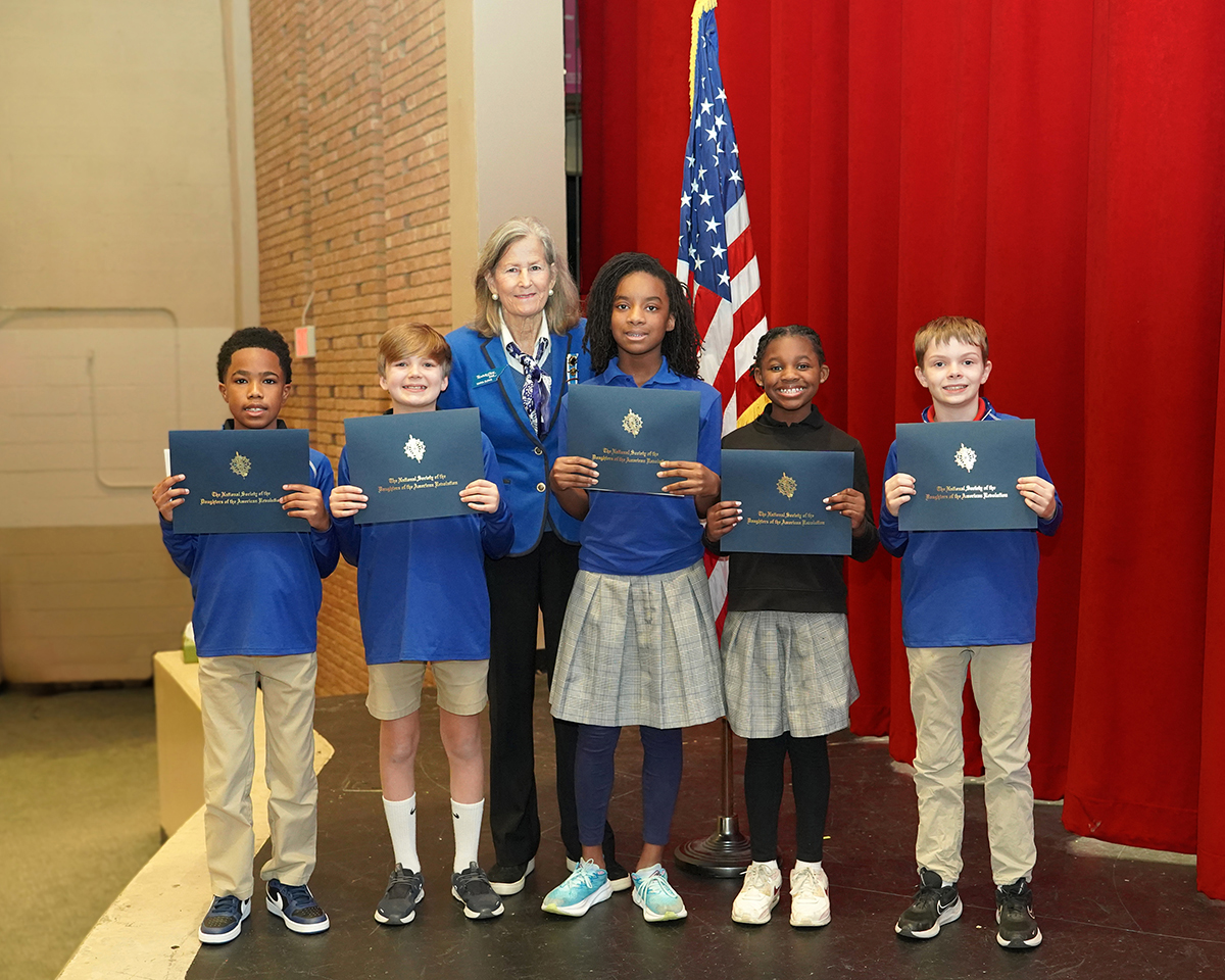 Fifth Graders Take Top Honors in DAR Contest
